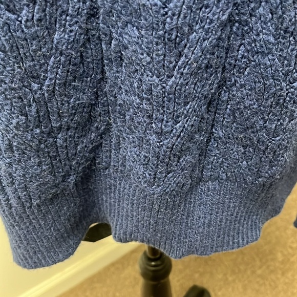 Old Navy chunky blue sweater size M - Picture 5 of 6